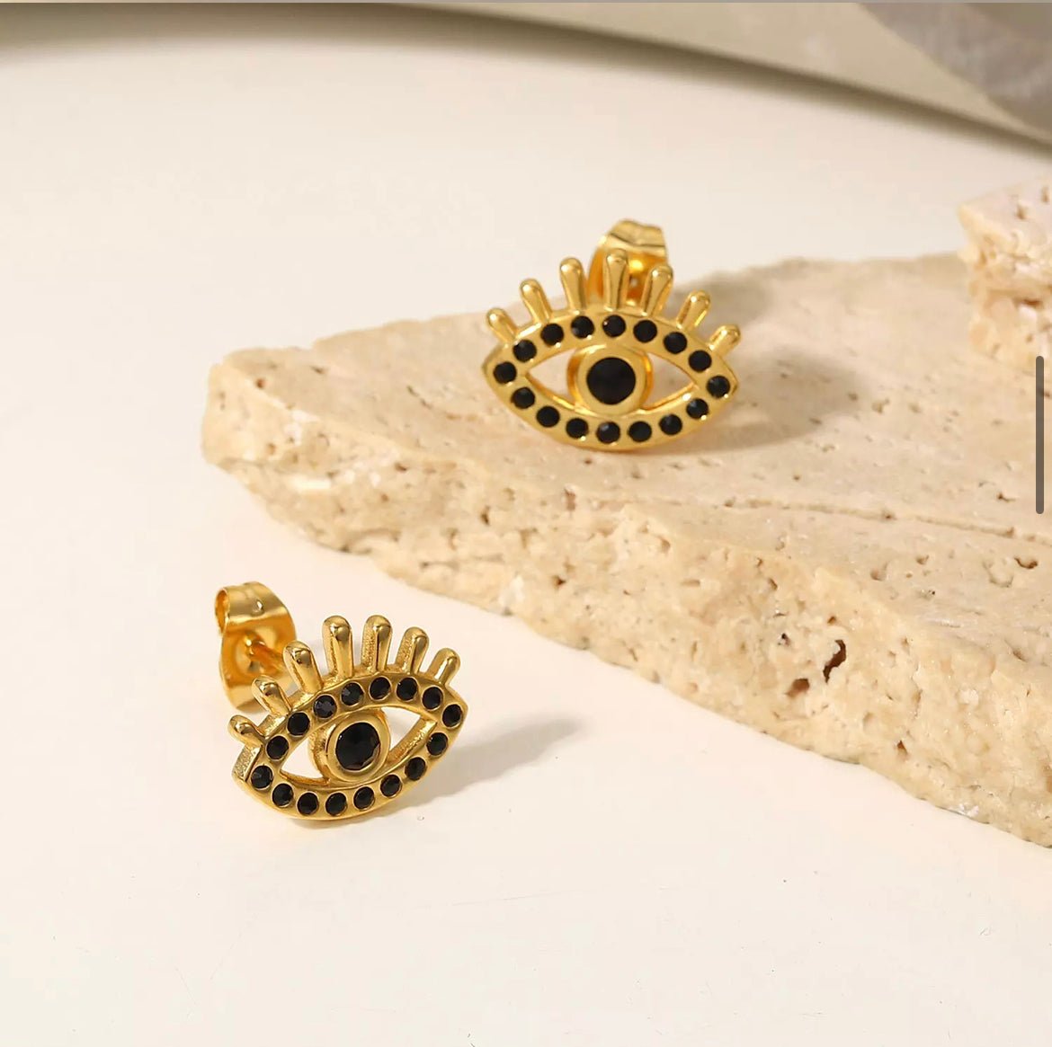 Eye believe earrings