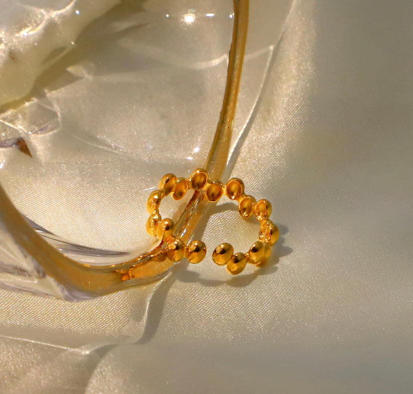 Golden life ring