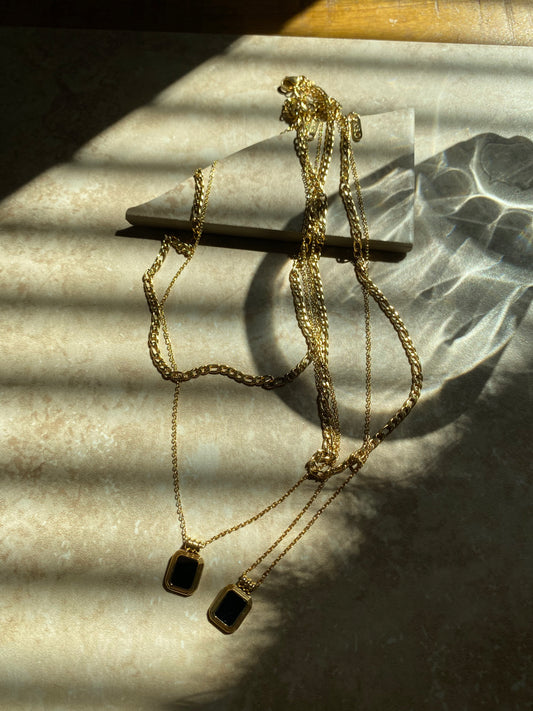 Black agate necklace pendent